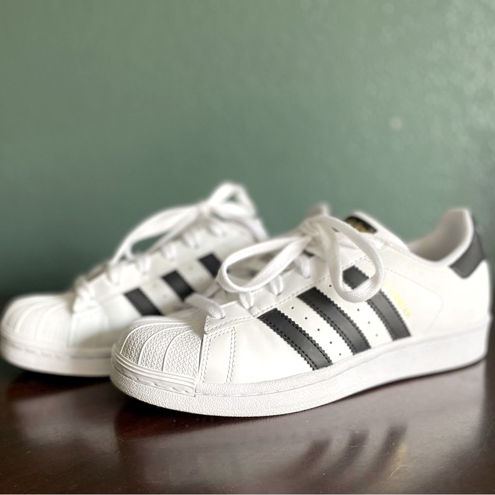 Adidas Superstar
